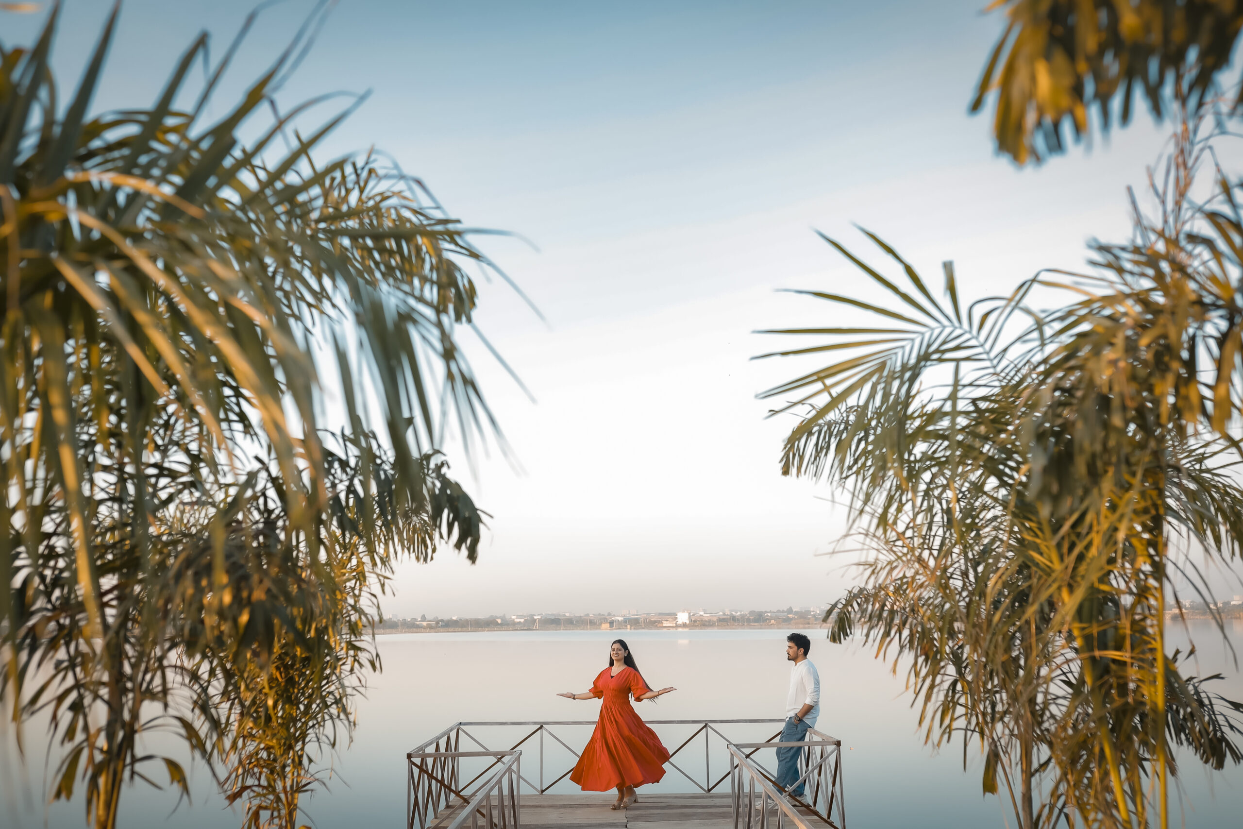 Dreamy Lake View Pre Wedding Shoot Jaipur for Modern Couples