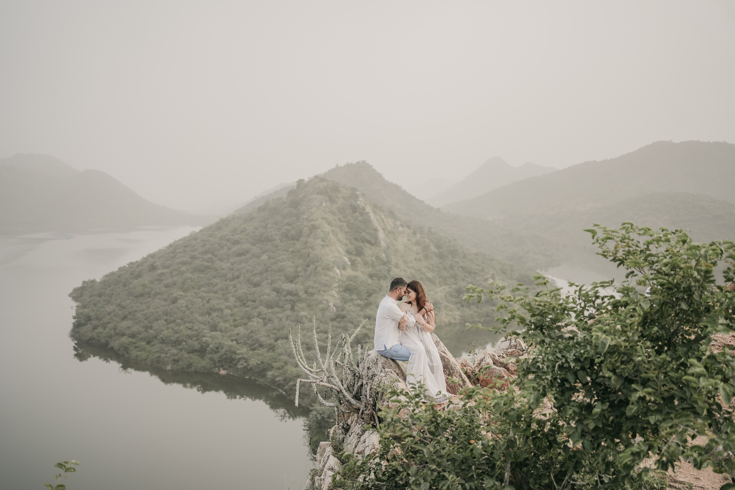 How Early Should You Book Wedding Photographers in Jaipur